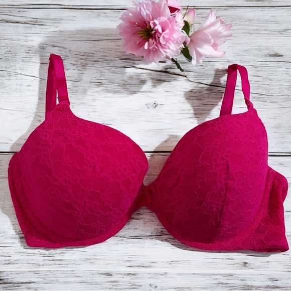 Victoria’s Secret Lace Demi Bra 34DD - Picture 15 of 15